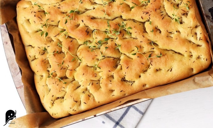 11 غذای ایتالیایی که حتما باید امتحان کنید 3 نان فوکاچیا