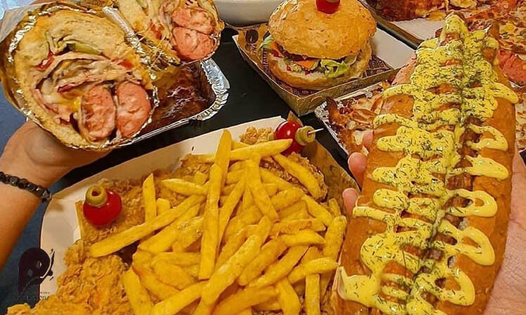 علت داشتن تمایل زیاد به مصرف فست فود ها چیست؟ 4 انتخاب یک فست فود مناسب