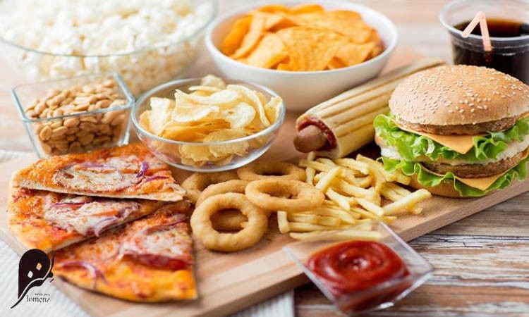 علت داشتن تمایل زیاد به مصرف فست فود ها چیست؟ 3 همبرگر را انتخاب کنیم یا سایر فست فود ها؟