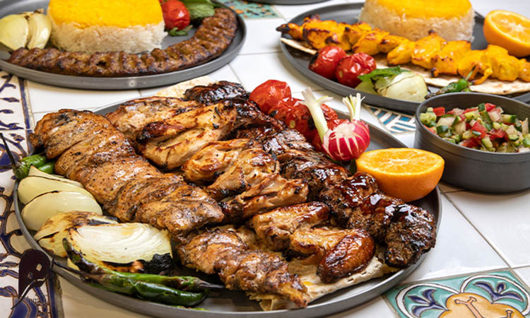 کدام رستوران بهترین غذاهای ایتالیایی در تهران را دارد؟