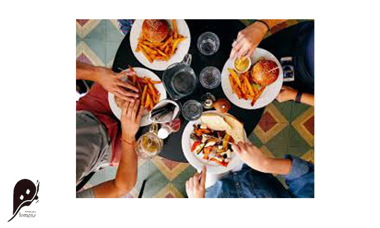 ایده های جدید برای راه اندازی فست فود 3 ارائه پیشنهادات و تخفیفهای ویژه برای مشتریان دائمی