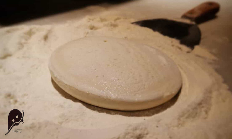 طرز تهیه خمیر پیتزا خانگی 3 نکات مهم درباره خمیر پیتزا خانگی