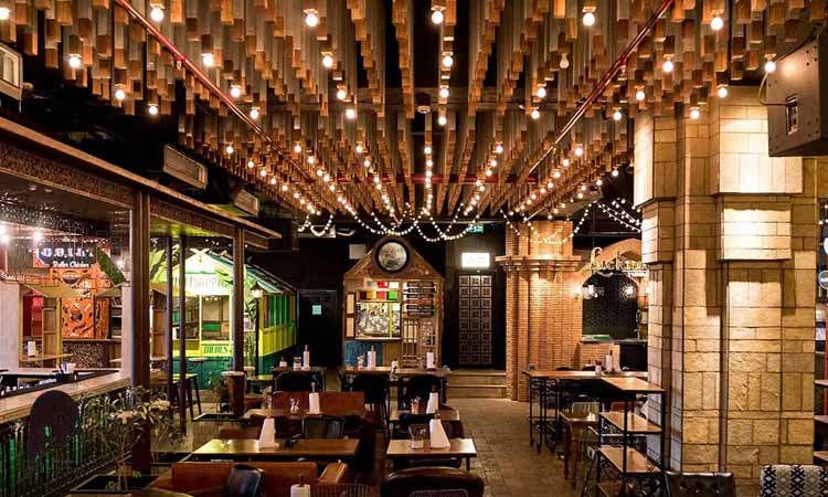  کافه رستوران آنا پلاس بهترین رستوران برای ولنتاین در تهران