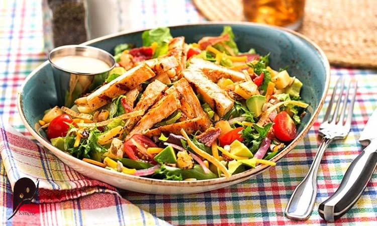 غذاهای رژیمی با مرغ 3 سالاد مرغ کینوا