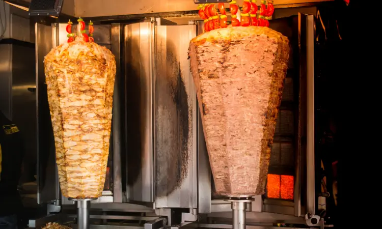 نکات خرید دستگاه کباب ترکی اتوماتیک 2 تاریخچه و اهمیت کباب ترکی در فرهنگ غذایی