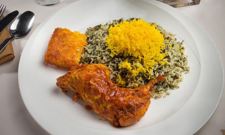 طرز تهیه باقالی پلو با مرغ 4 نکات مهم در انتخاب مرغ و باقالی