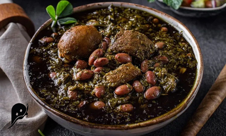 برترین و محبوبترین غذاهای ایرانی از نگاه مردم 3 قورمه-سبزی.