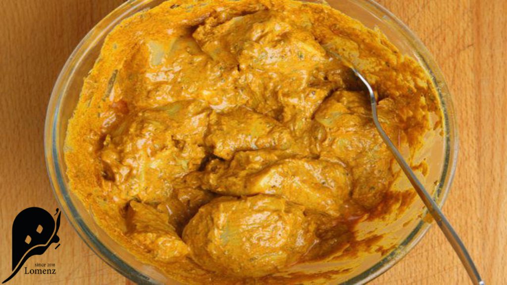 جوجه را در چی بخوابانیم؟ ۵ روش مزه دار کردن جوجه 2 مرینیت کردن جوجه با ماست